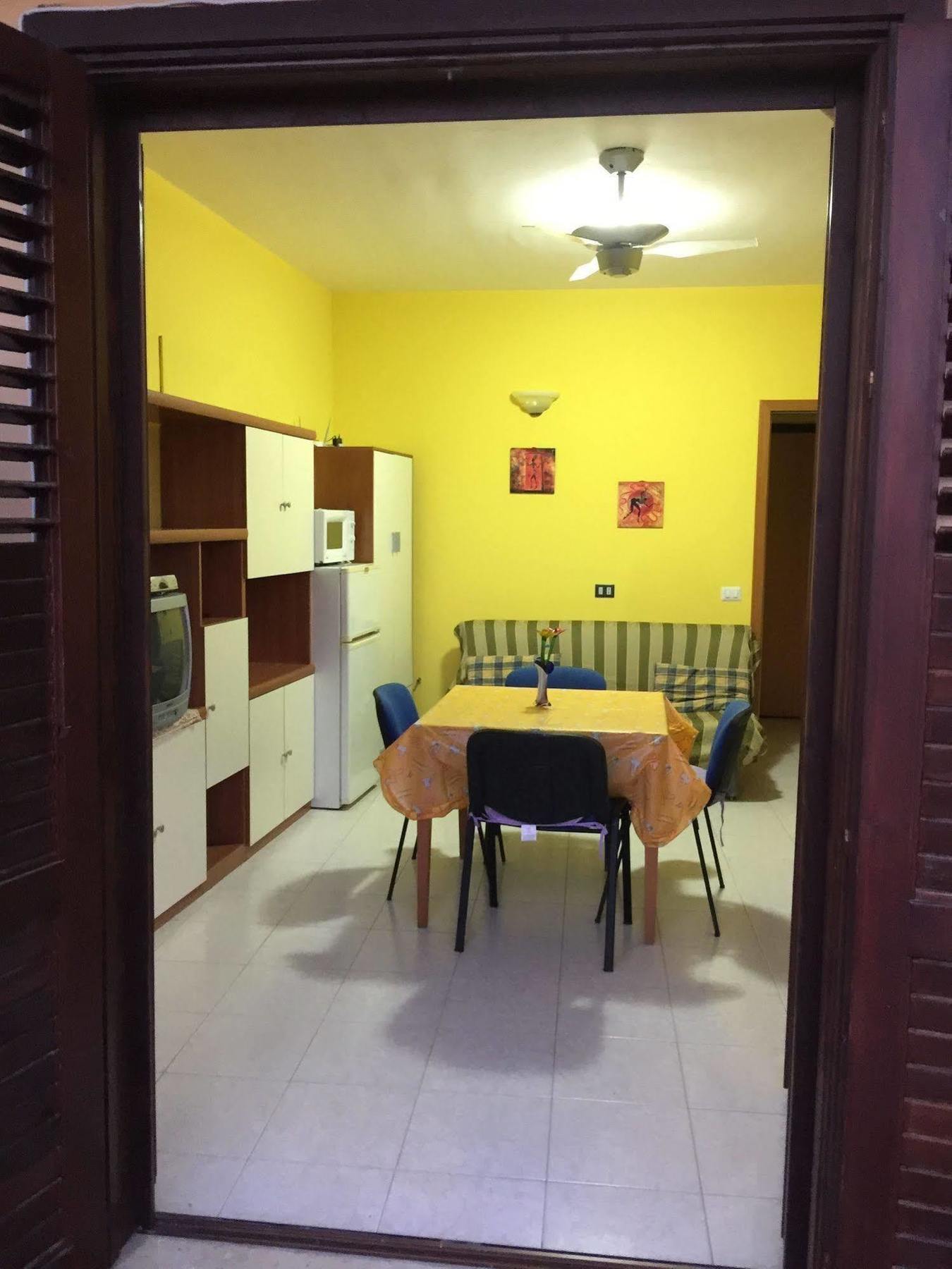 Casa Vacanza Da Rosa Letoianni Exterior foto