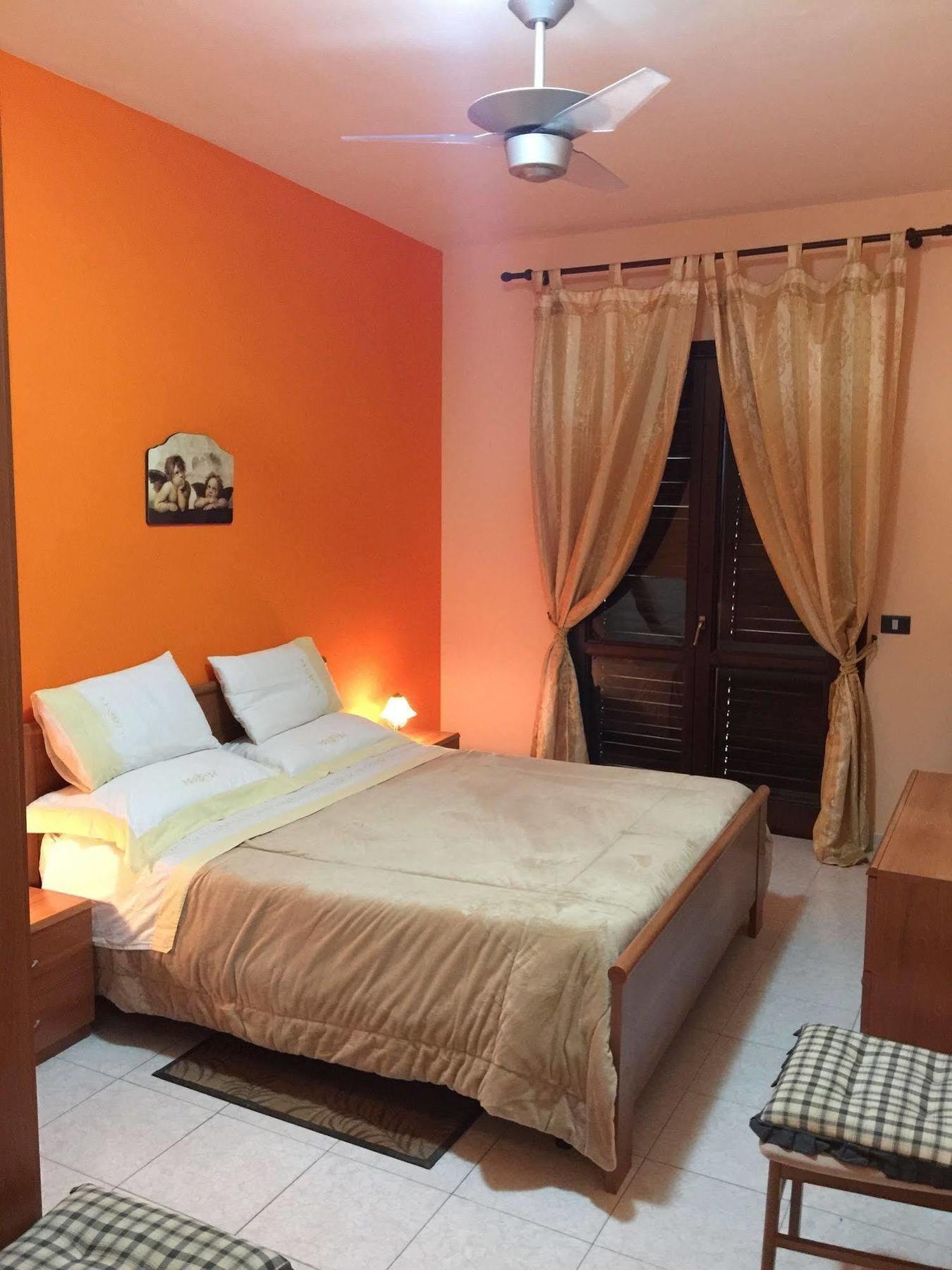 Casa Vacanza Da Rosa Letoianni Exterior foto