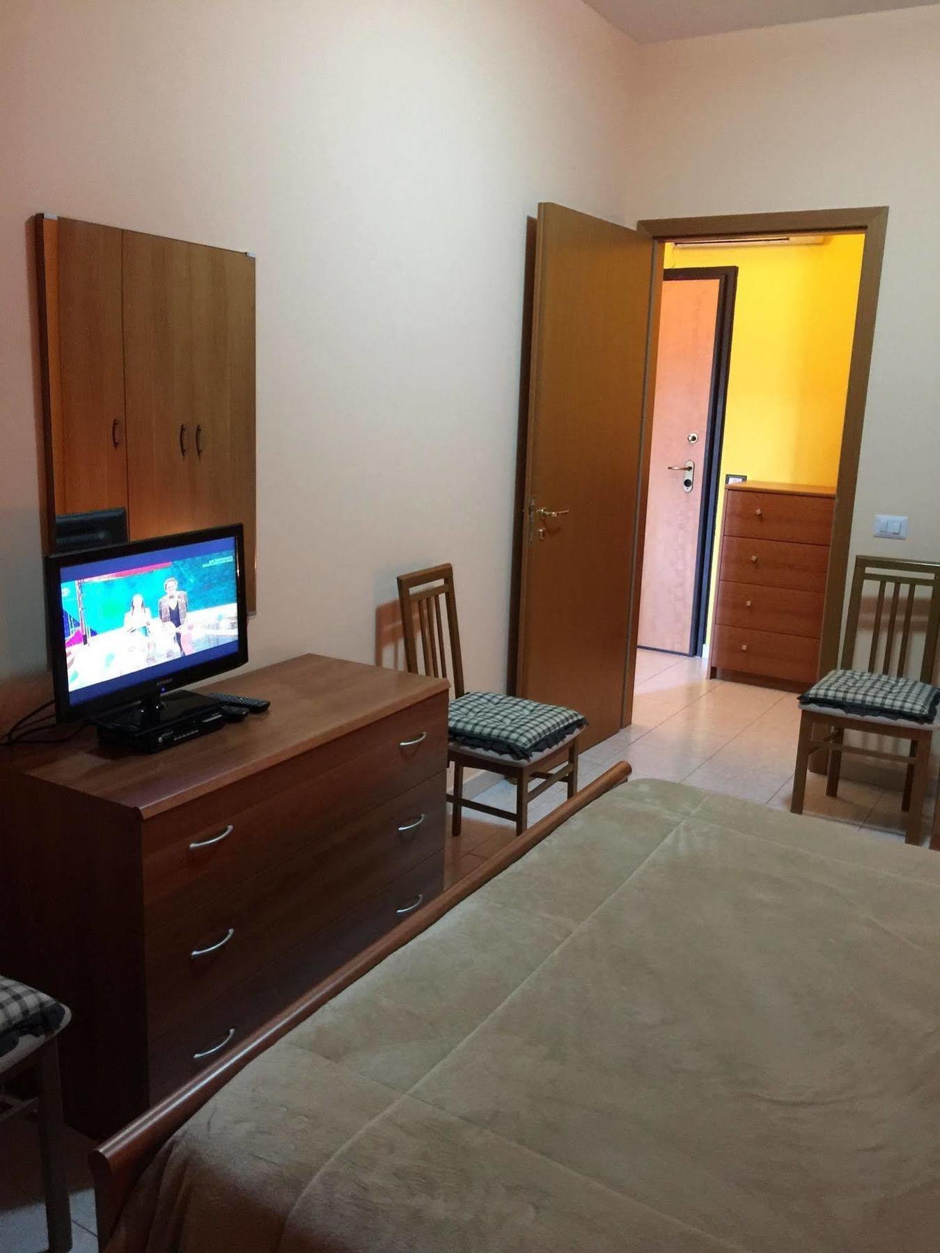 Casa Vacanza Da Rosa Letoianni Exterior foto