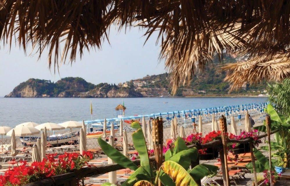 Casa Vacanza Da Rosa Letoianni Exterior foto